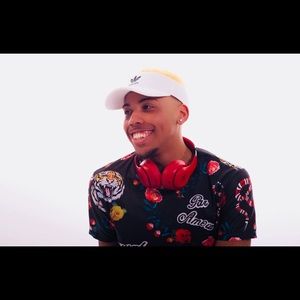 Meet your Posher, Marcus